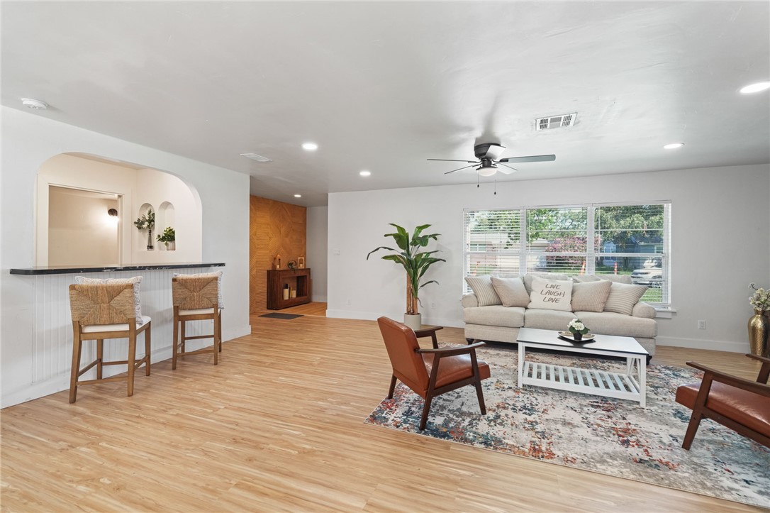 134 Seaview Corpus Christi TX 78411