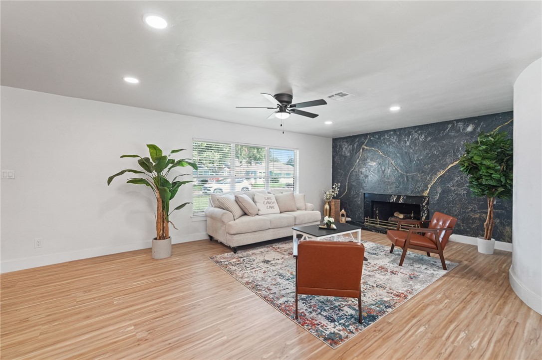 134 Seaview Corpus Christi TX 78411