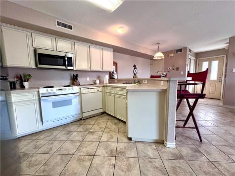 15125 Leeward Drive 10 Corpus Christi TX 78418