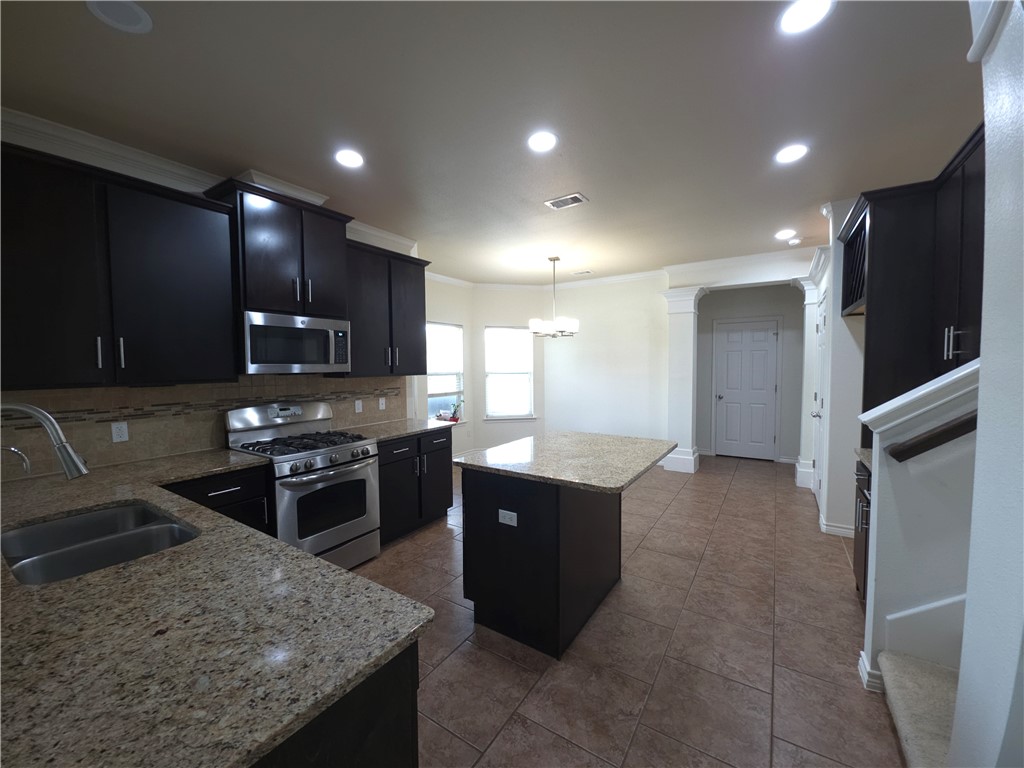 7242 High Gun Drive Corpus Christi TX 78414