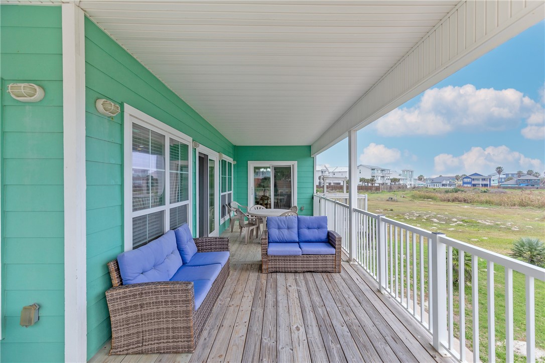 727 Parkplace Port Aransas TX 78373