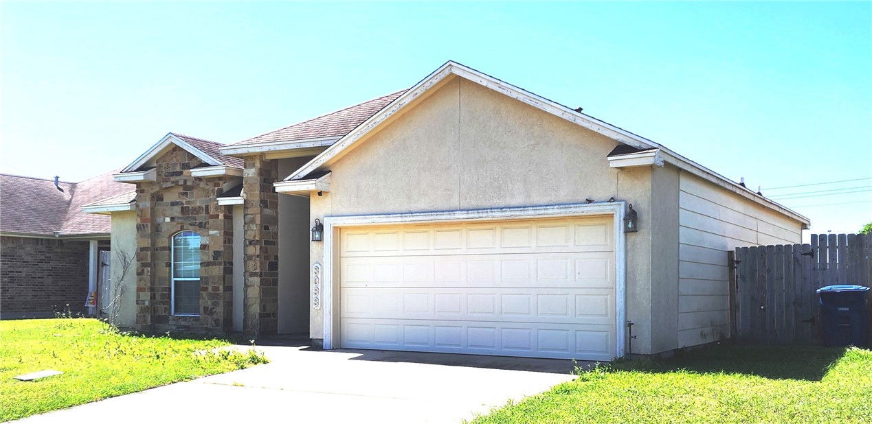 3033 Dante Drive Corpus Christi TX 78415