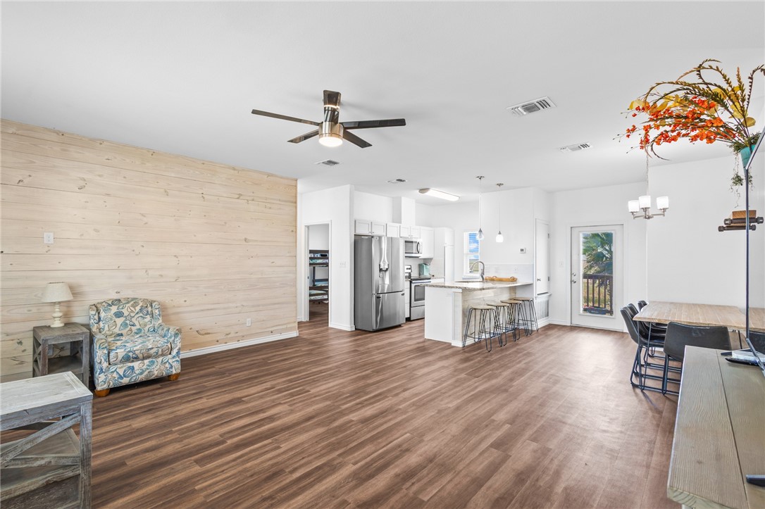 165 Breezy Court Port Aransas TX 78373