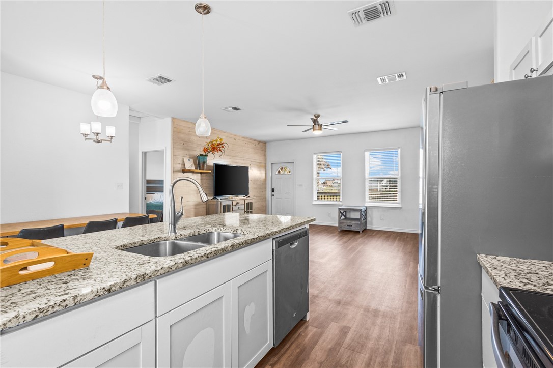 165 Breezy Court Port Aransas TX 78373