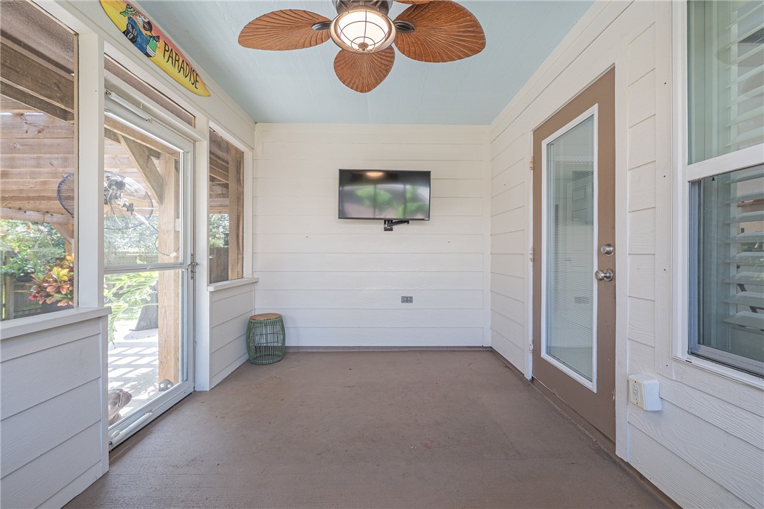 115 Georgian Oaks Rockport TX 78382