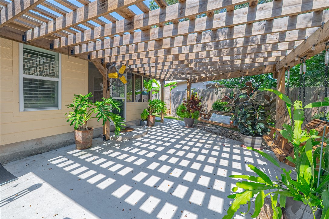 115 Georgian Oaks Rockport TX 78382