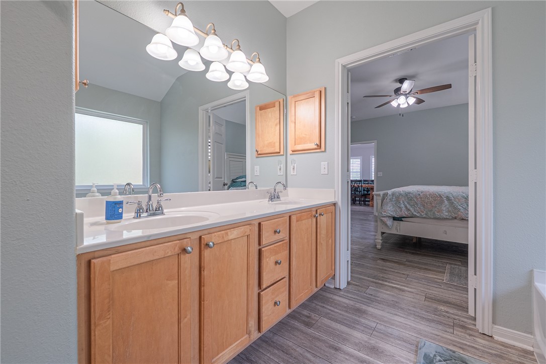 115 Georgian Oaks Rockport TX 78382