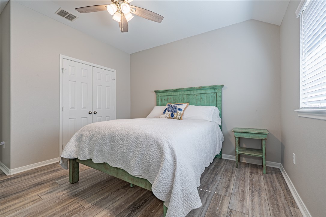 115 Georgian Oaks Rockport TX 78382