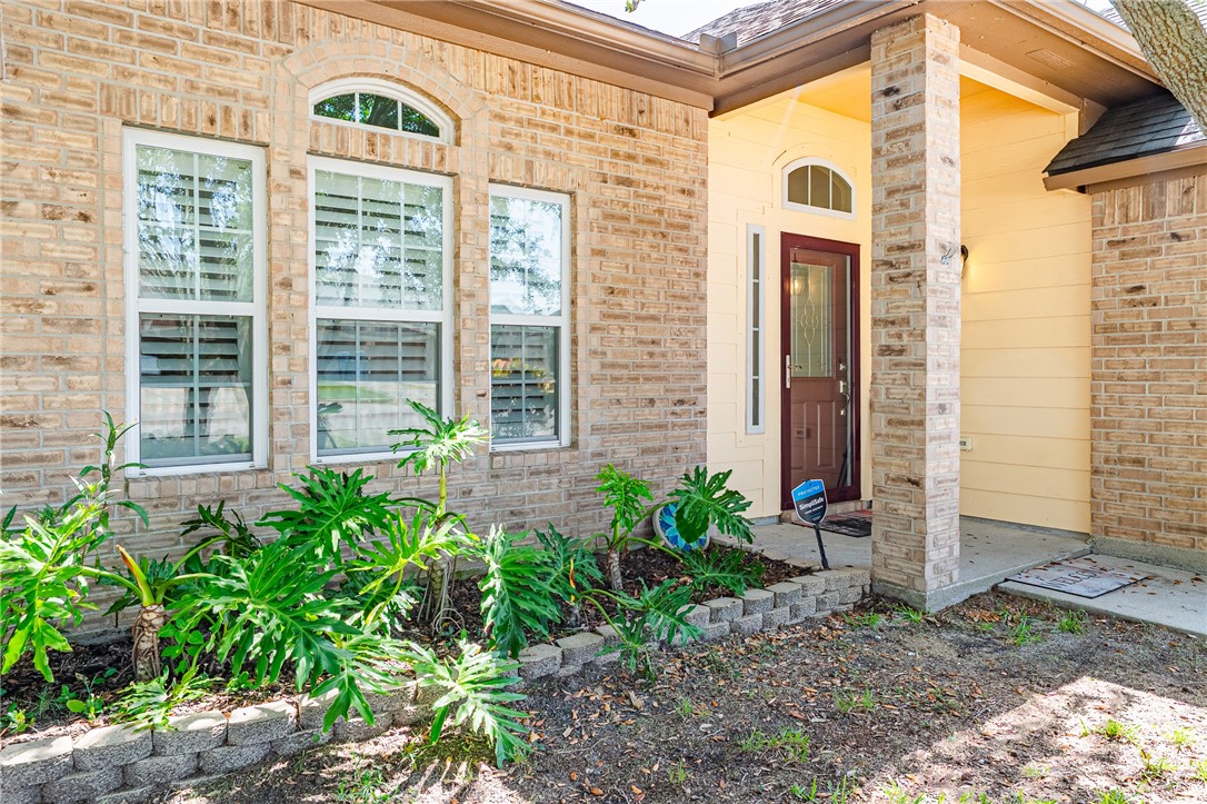 115 Georgian Oaks Rockport TX 78382