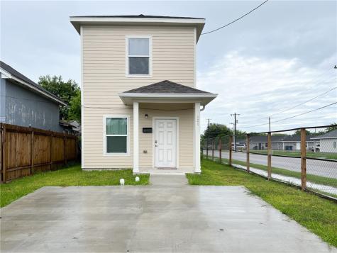 822 Dolores Street Corpus Christi TX 78405