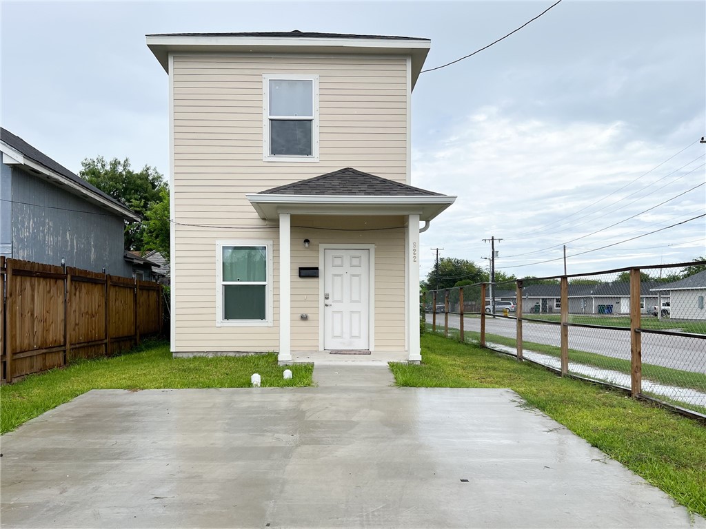 822 Dolores Street Corpus Christi TX 78405