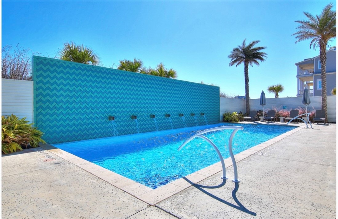 600 Center Square North 7 Port Aransas TX 78373