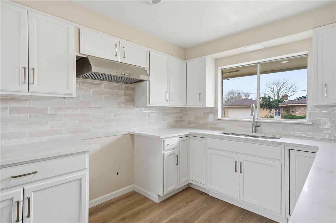 3401 Lynnwood Lane Corpus Christi TX 78415