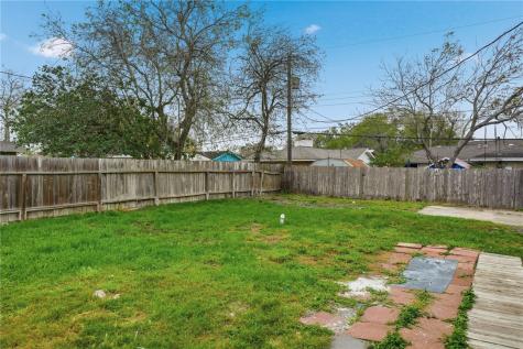 3401 Lynnwood Lane Corpus Christi TX 78415
