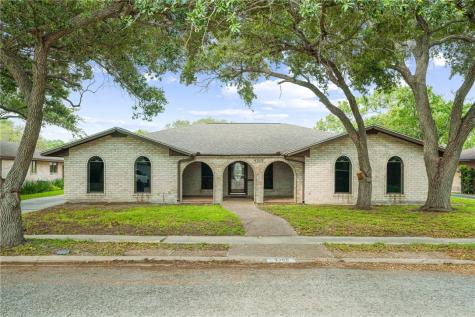 4305 Biltmore Drive Corpus Christi TX 78413
