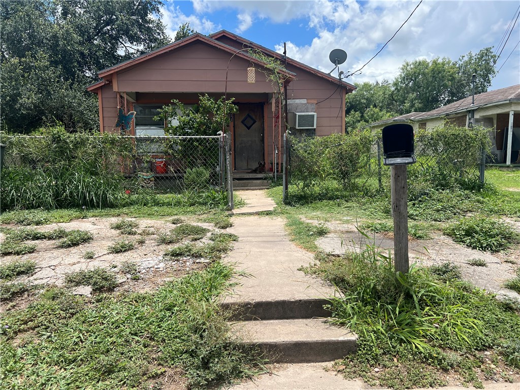311 Escobar Street Alice TX 78332