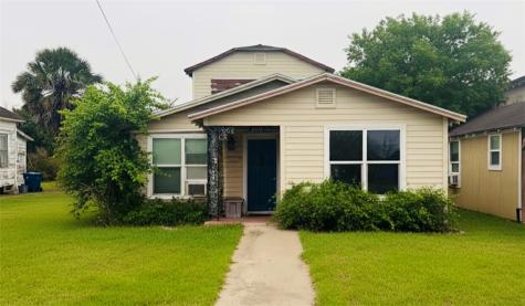319 W Main Street Bishop TX 78343