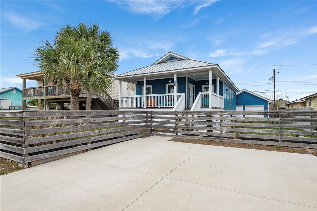 512 S Station Street Port Aransas TX 78373