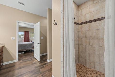 206 S Sixth Street Woodsboro TX 78393