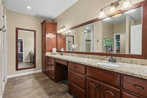 206 S Sixth Street Woodsboro TX 78393