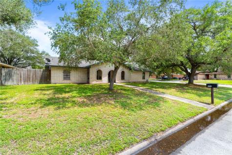 10702 Glenwood Street Corpus Christi TX 78410