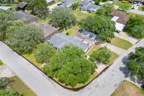 10702 Glenwood Street Corpus Christi TX 78410