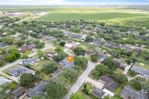10702 Glenwood Street Corpus Christi TX 78410