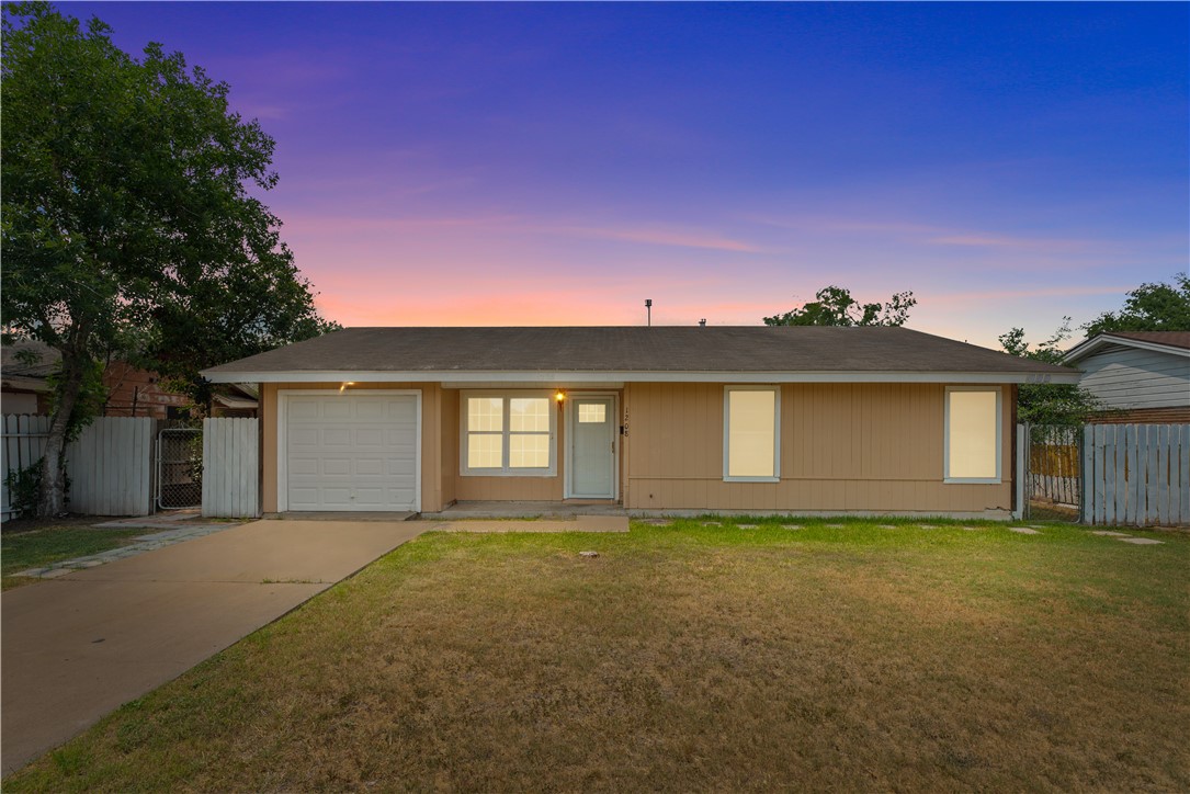 1208 W 2nd Street Alice TX 78332