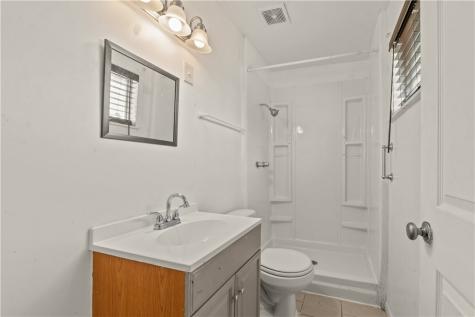 1208 W 2nd Street Alice TX 78332