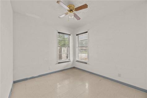 1208 W 2nd Street Alice TX 78332