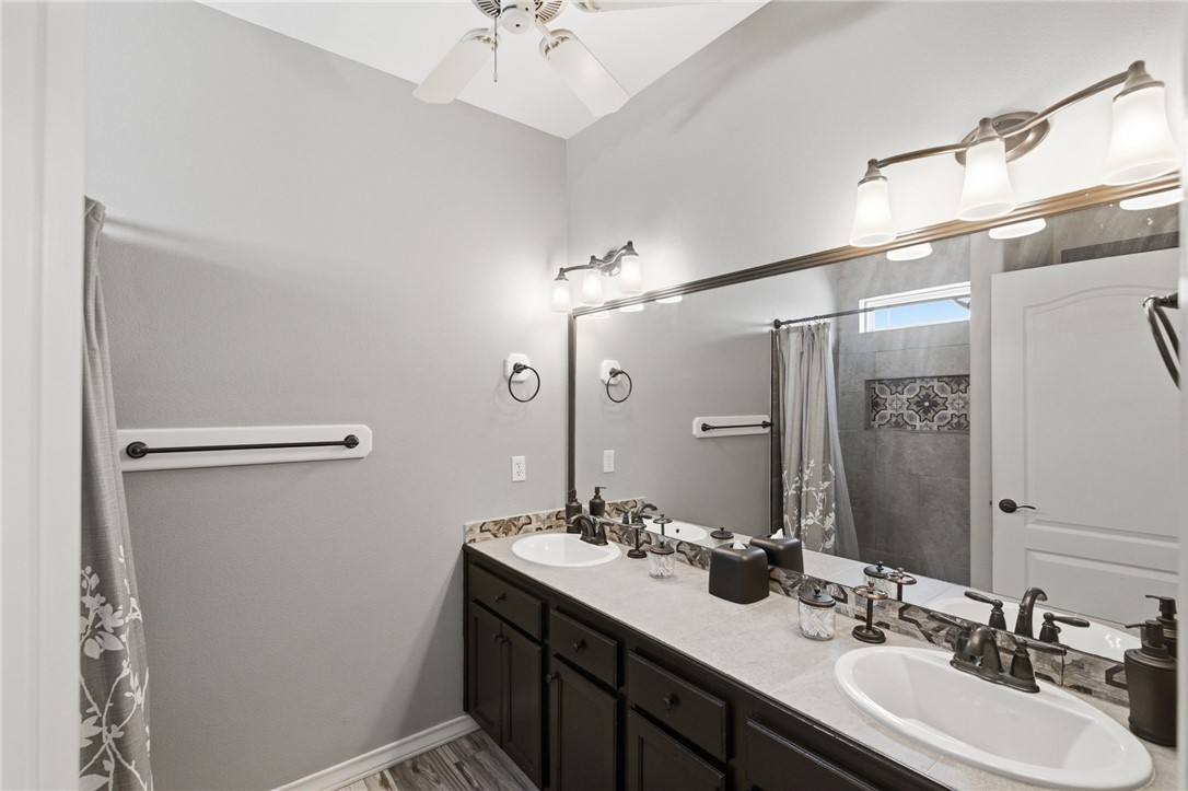 14901 Windward Drive 801 Corpus Christi TX 78418