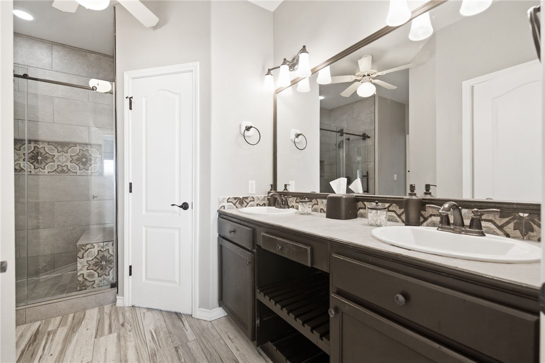 14901 Windward Drive 801 Corpus Christi TX 78418