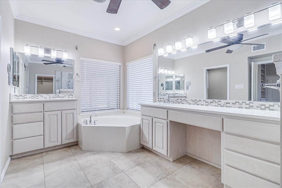 4718 Canaan Place Corpus Christi TX 78413