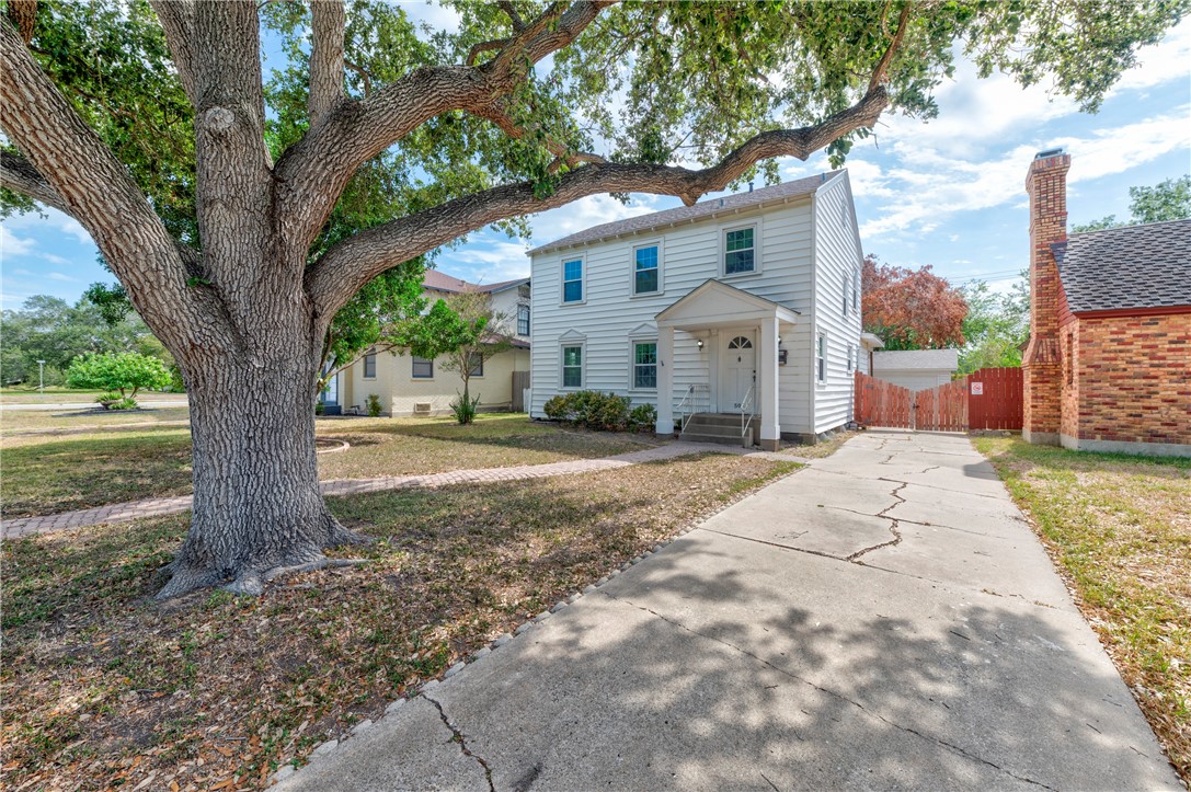 505 Del Mar Boulevard Corpus Christi TX 78404