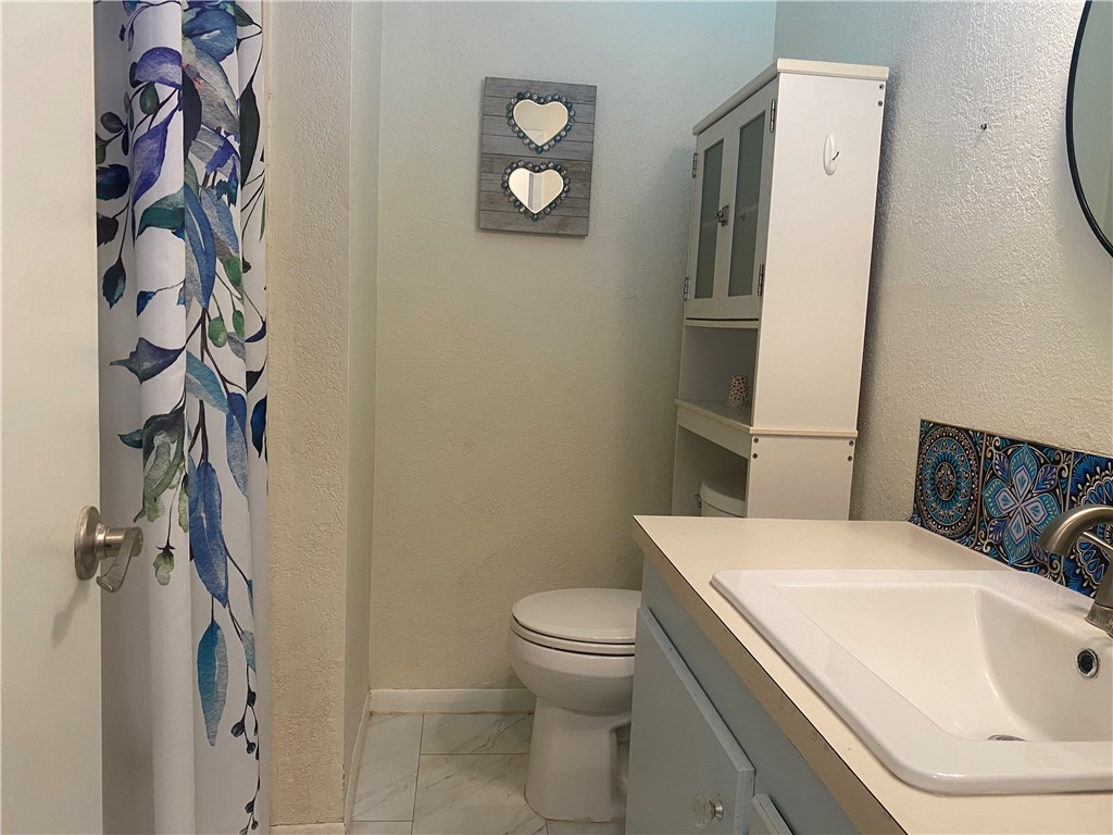 1110 N Doughty Street Rockport TX 78382