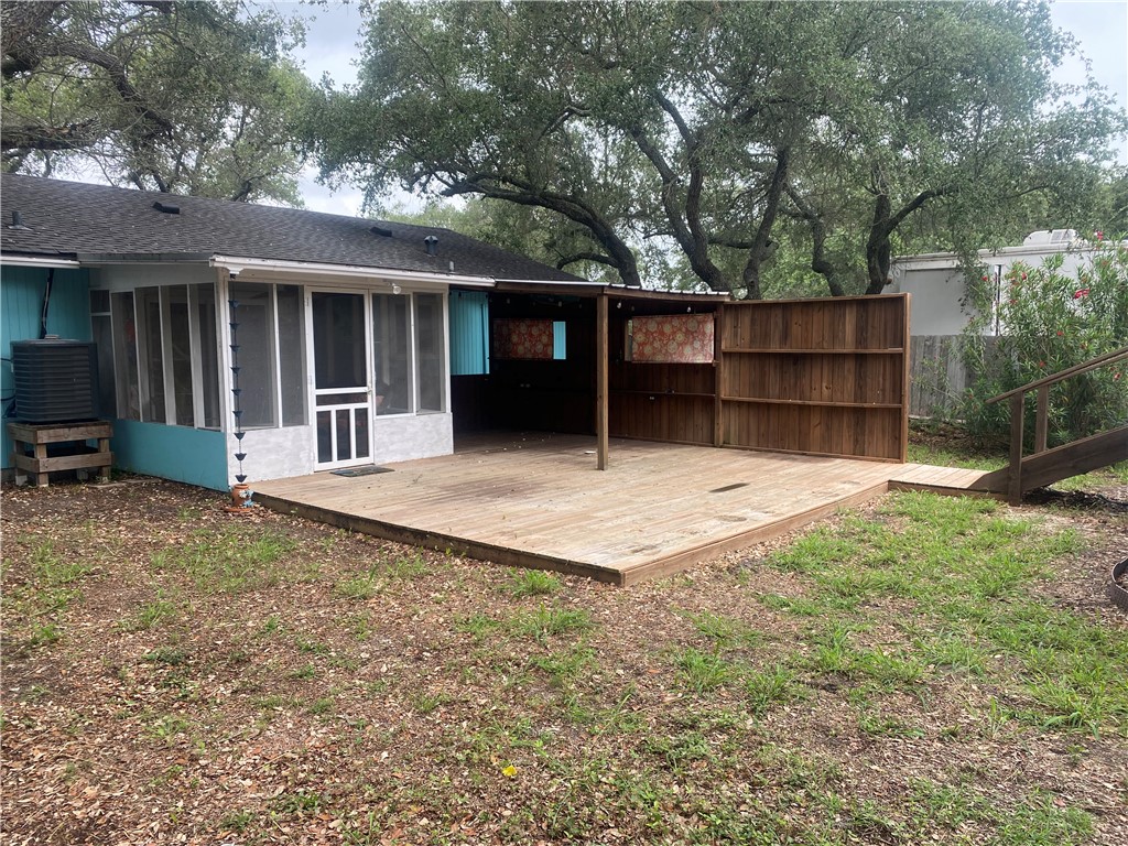 1110 N Doughty Street Rockport TX 78382