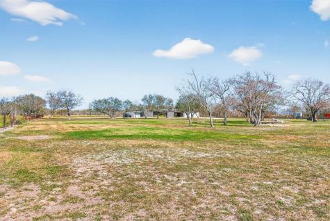 14228 County Road 798 Sinton TX 78387