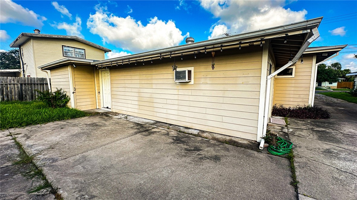222 Doddridge Corpus Christi TX 78411