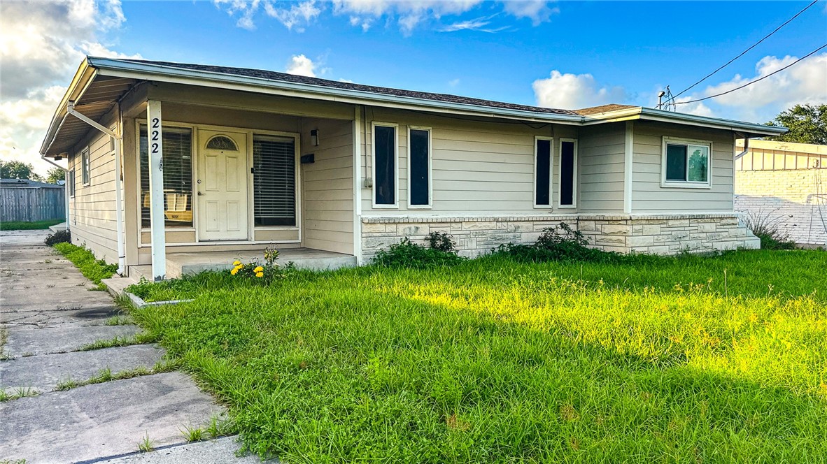 222 Doddridge Corpus Christi TX 78411