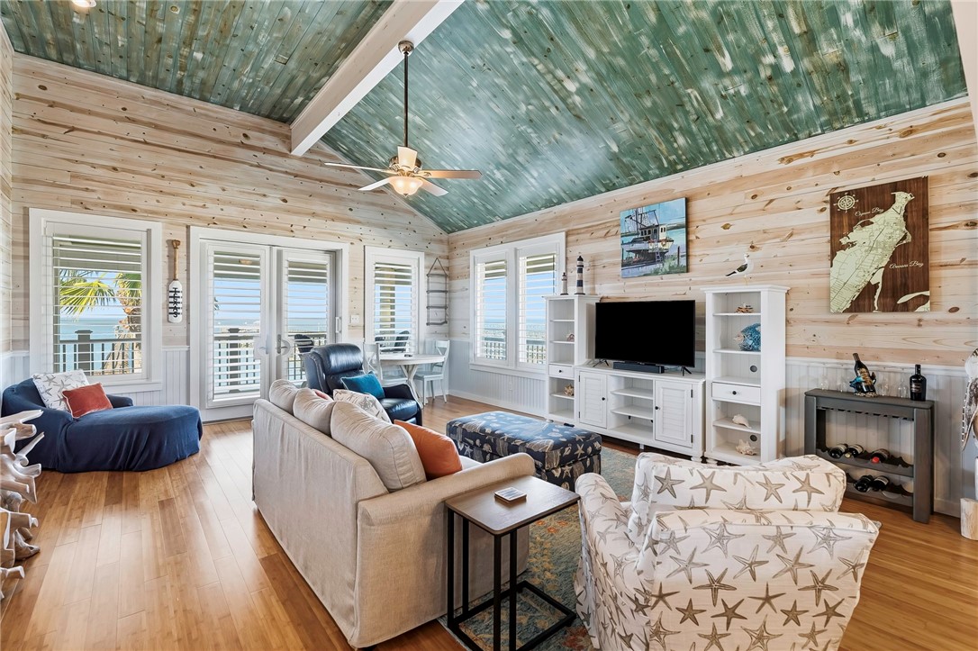 70 Copano Ridge Road Rockport TX 78382