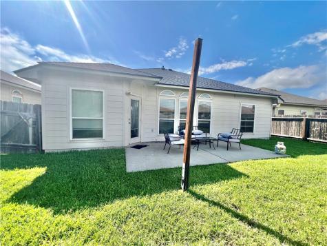 1135 Imperial Street Portland TX 78374