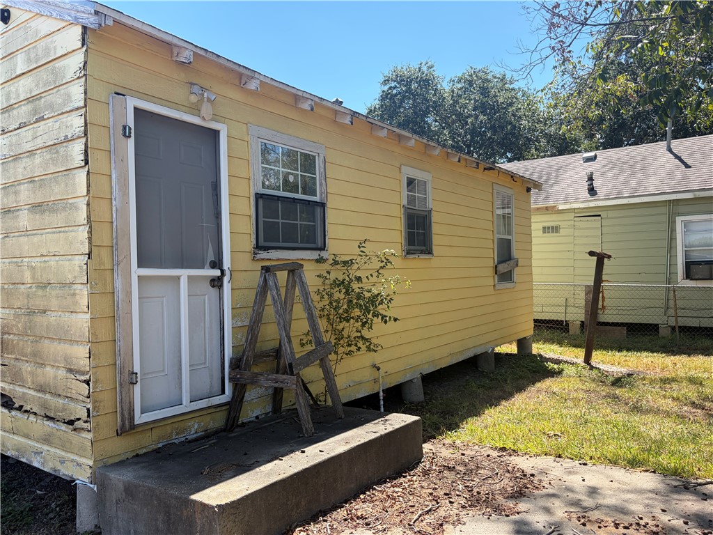 607 Elesa Street Corpus Christi TX 78405