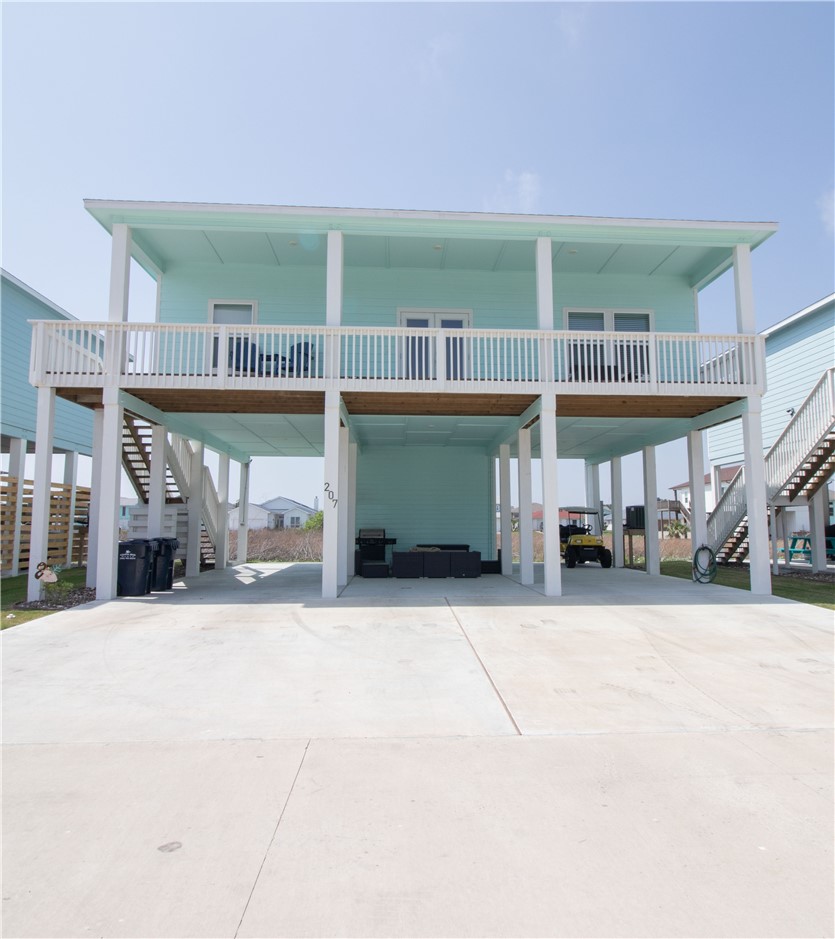 207 Paradise Drive Rockport TX 78382