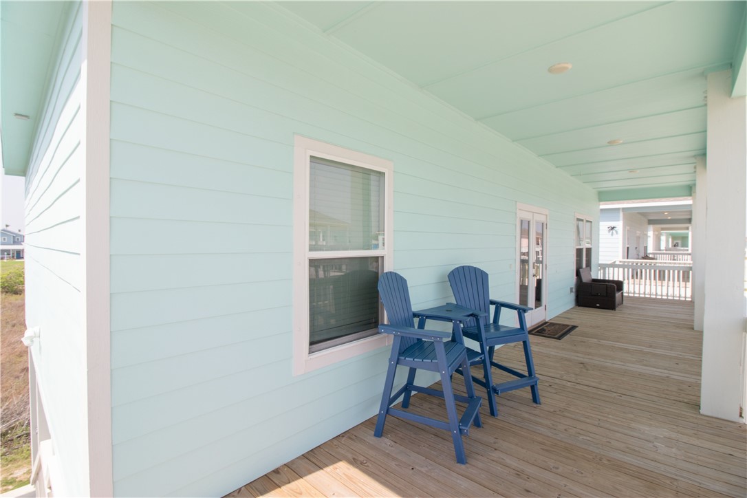 207 Paradise Drive Rockport TX 78382