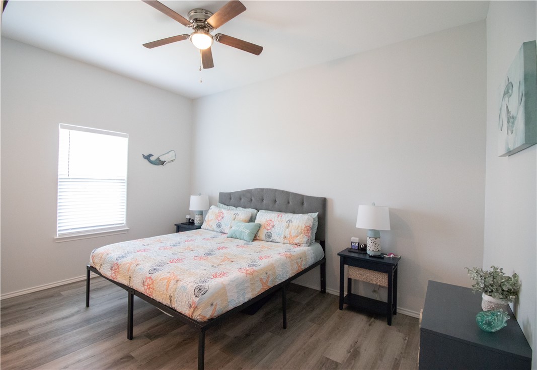 207 Paradise Drive Rockport TX 78382