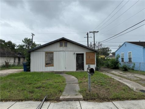 2201 Bolivar Street Corpus Christi TX 78416