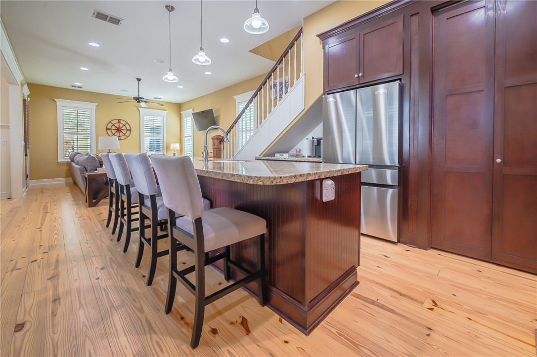 412 Sailhouse Way Rockport TX 78382