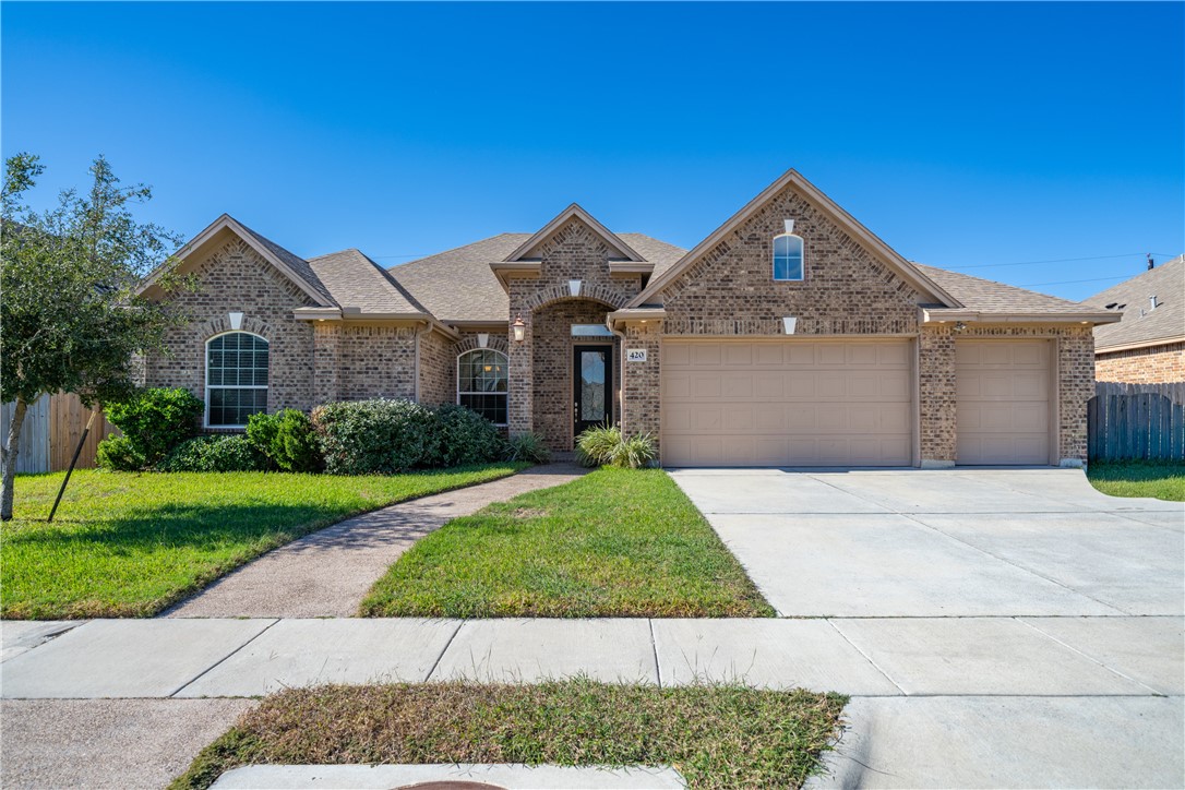 420 Gulfton Drive Portland TX 78374