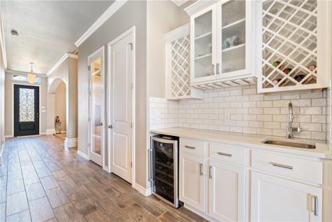 420 Gulfton Drive Portland TX 78374