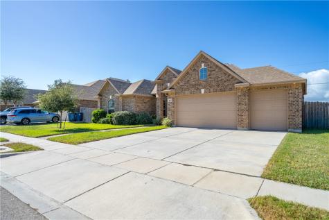 420 Gulfton Drive Portland TX 78374